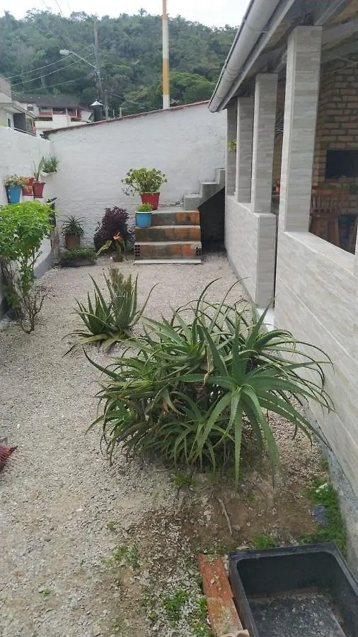 Prázdninový dům Vila Casa De Temporada Em Ponta Das Canas Florianópolis